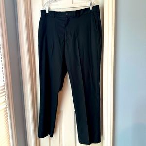 Walter Hagen 11 Majors Flat Front‎ Golf Pants Black Non-Slip Waist Men’s 38 x 32